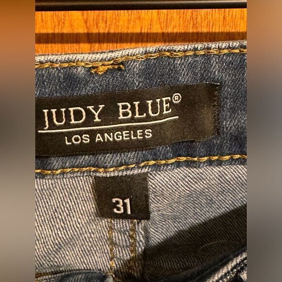 Judy Blue Jeans style 21020k size 31 - Picture 2 of 9